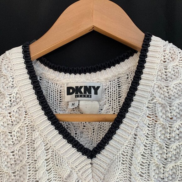 SOLD - DKNY Jeans Baggy V-Neck Sweater: Size M - Picture 9 of 12